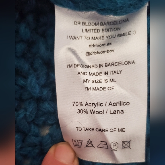 Dr. Bloom Tamborito Colorblock crew neck Sweater, size M/L, teal/green/yellow - Picture 6 of 6